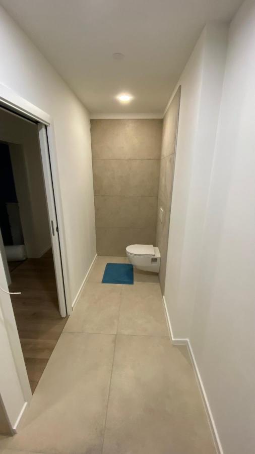 Ferienwohnung Mit Garten Straßwalchen Exterior foto